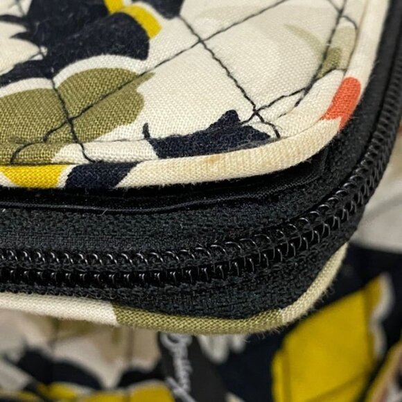 Vera Bradley Dogwood Bundle On The Go Crossbody Bag and Iconic Turnlock Wallet - Picture 12 of 12